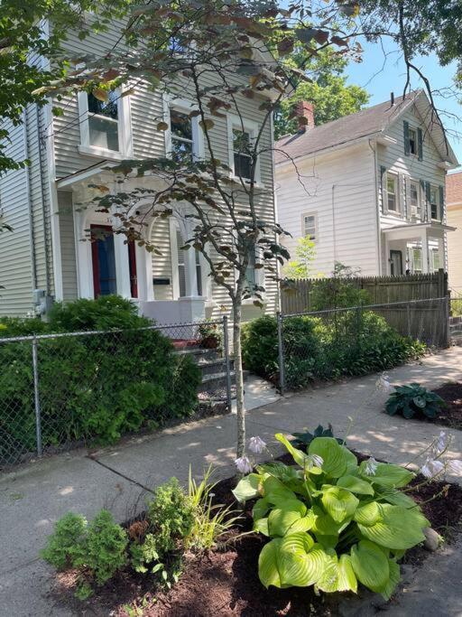 Historic Peaceful Apartment New Haven Exterior photo