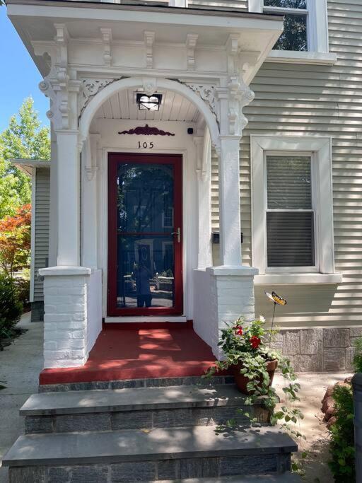 Historic Peaceful Apartment New Haven Exterior photo